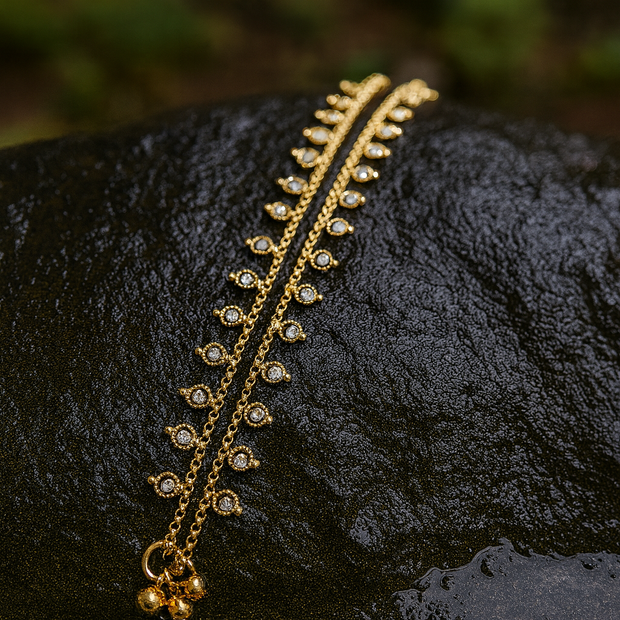 White Stone Stunning Gold Look Anklets - ANK - 1120