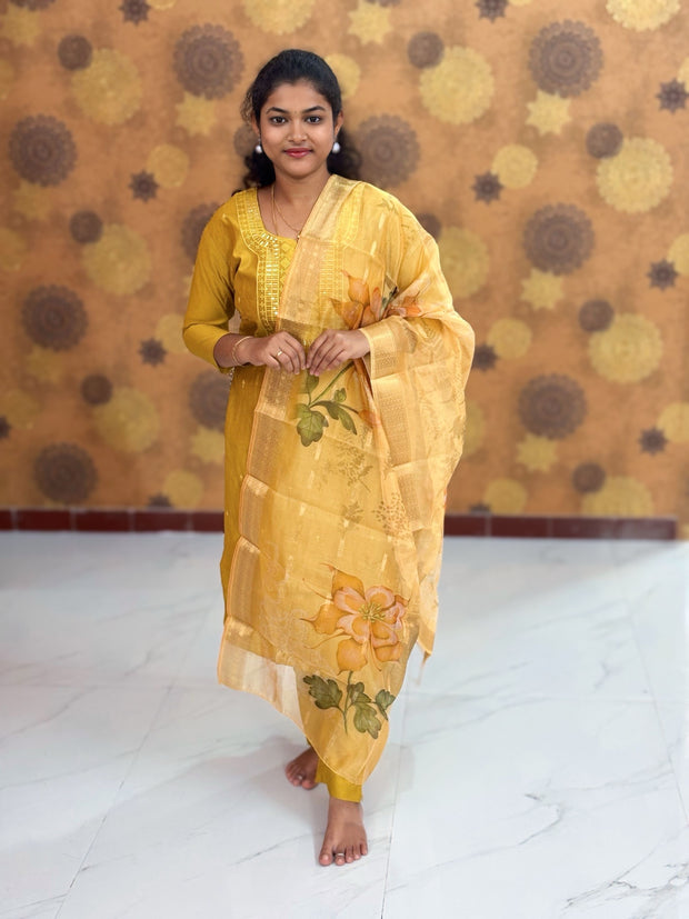 Premium Roman Silk Set with Lining and Dupatta - PRS 1121