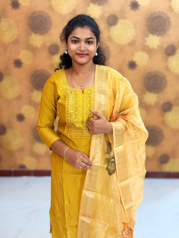 Premium Roman Silk Set with Lining and Dupatta - PRS 1121