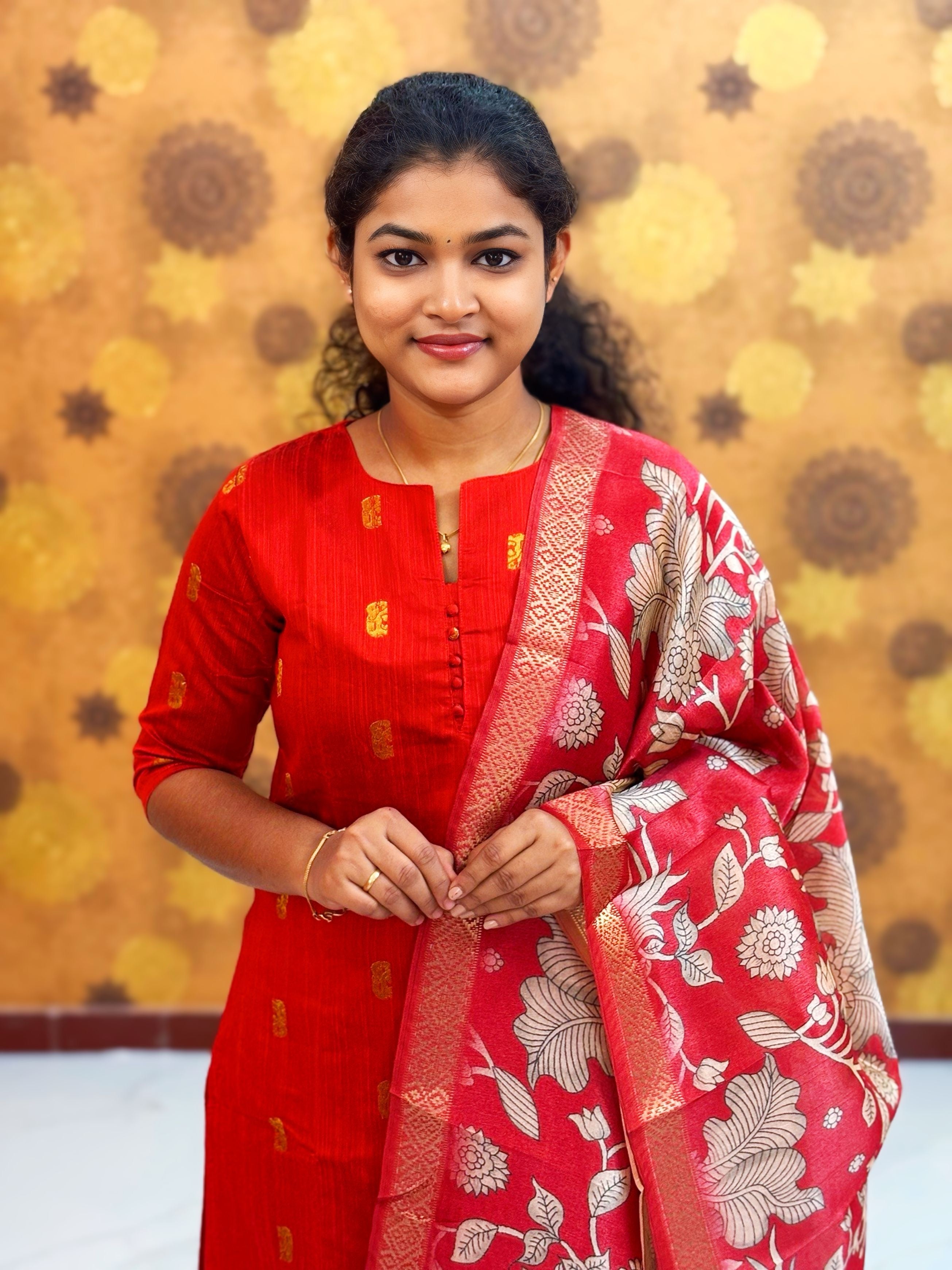 Premium Raw Silk Top with Cotton Lining & Kalamkari Dupatta - RSK 1138